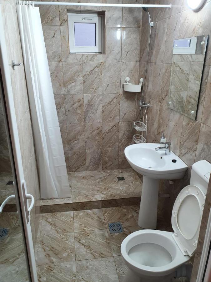 Evana House コスティネシュティ エクステリア 写真