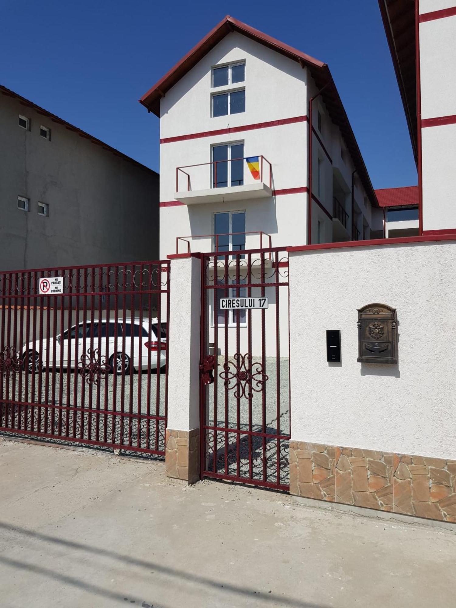 Evana House コスティネシュティ エクステリア 写真