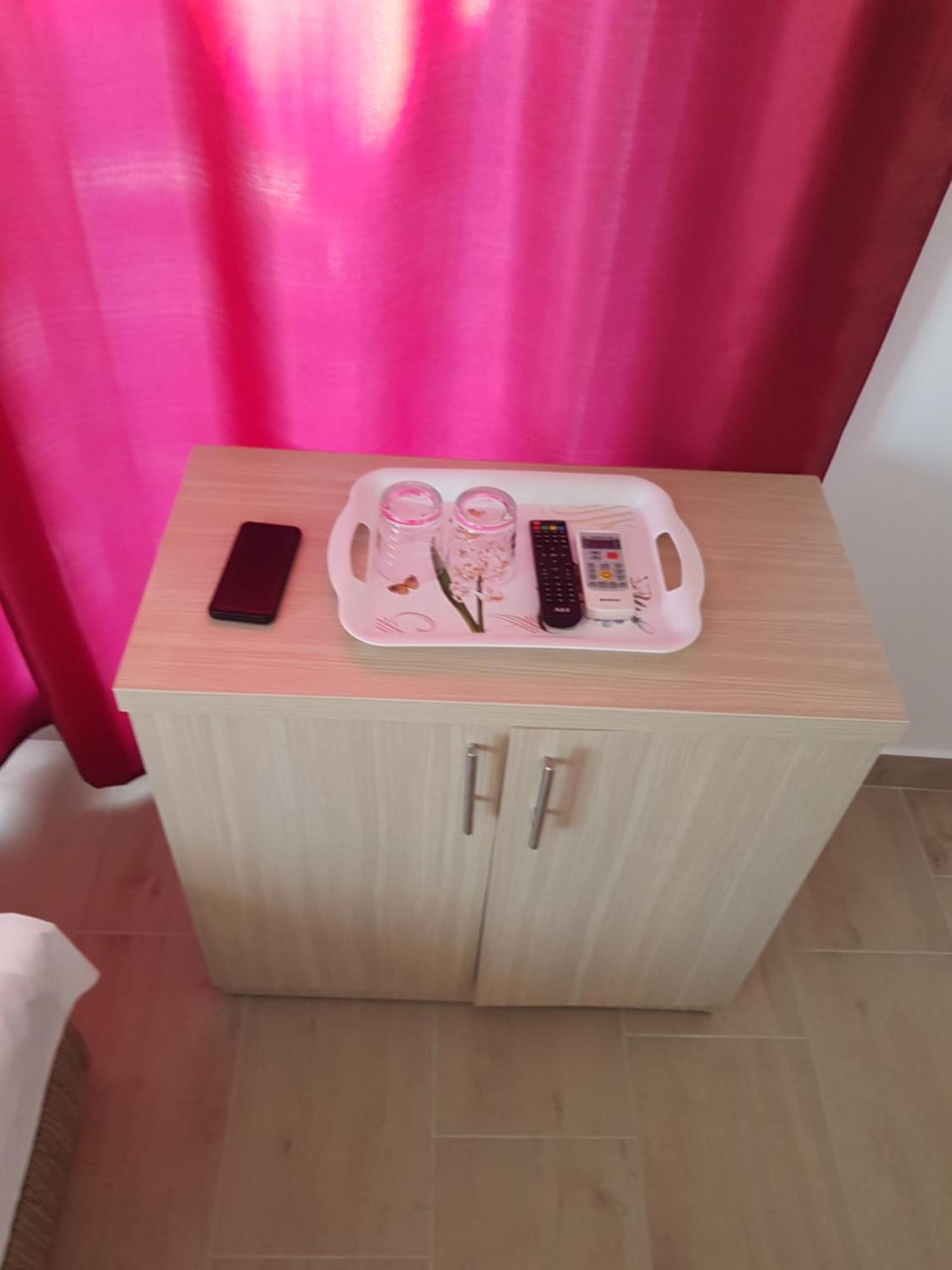Evana House コスティネシュティ エクステリア 写真